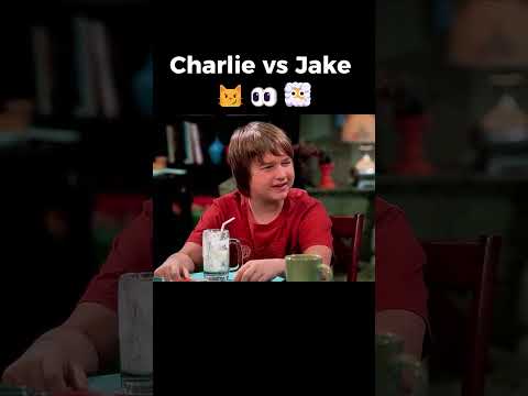 Quién con lobos se junta... Charlie vs Jake 😼🙀#shortvideo #parati