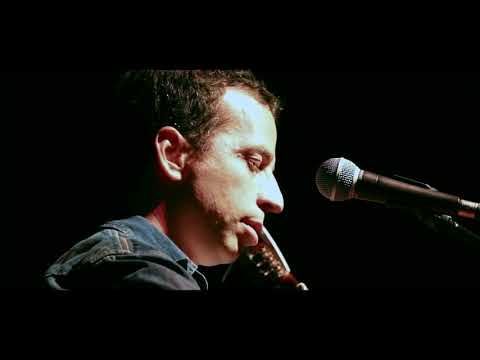 Juan Quintero - En Este Lado del Sur 2017