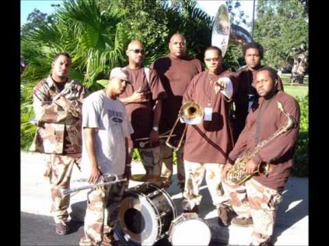 Soul Rebels Brass Band - Groove Train.wmv