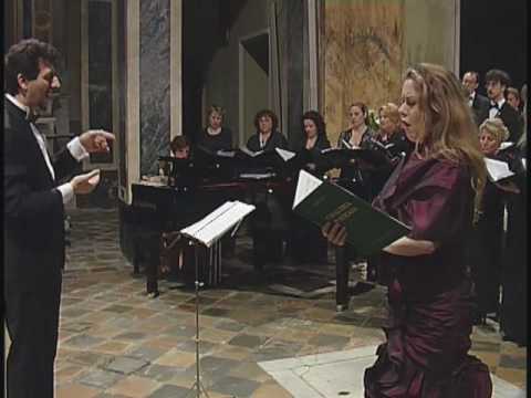 Amadeus Kammerchor di Trecate, Maestro Gianmario Cavallaro, Solista Larissa Yudina, 