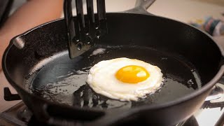 How To Cook The Perfect Egg In A Cast Iron Pan