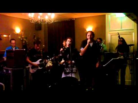 LIVE@IDEAAL.ORG - Sgt. Fuzzy Boots (24-11-2010)