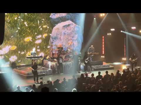 Dream Theater - The Spirit Carries On LIVE 6/21/23  encore w/Tosin Abasi and Devon Townsend
