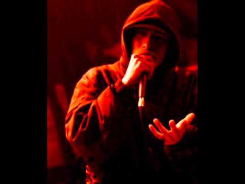 Versos vitalicios - Zeuz Emcee ft Iñigo & Leex (Prod. Laboratorios Muchik)