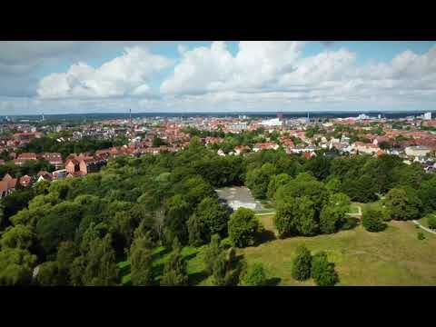 Ejby Mølle, 5000 Odense C. BoligOne dronevideo af de skønne områder v. Christiansgade/Svendsgade