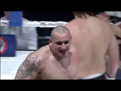 18 лет победил верзилу!  year Old Boy Destroyed Super Fighter ¦ HARDEST KNOCKOUT