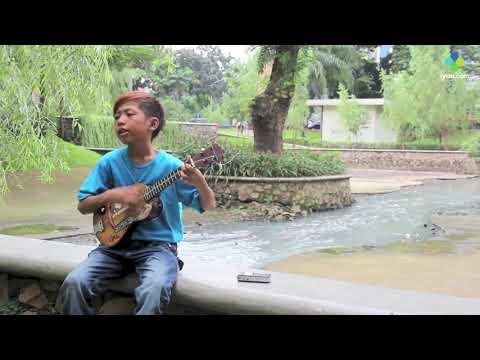 Pengamen cilik - fahrizal bukan lautan hanya kolam susu