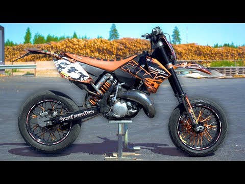 download lagu mp3 mp4 125 Supermoto, download lagu 125 Supermoto gratis, unduh video klip 125 Supermoto