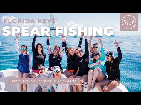 12 WOMEN SPEAR FISHING IN THE FLORIDA KEYS | HER WILDERNESS