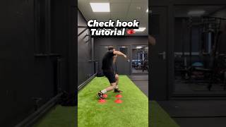 Jab - Cross - Check Hook + Angle Out — vidéo 4