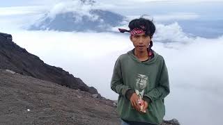 Download lagu Desak Senja Dimensi Antara Kita mp3 Download lagu Desak Senja Dimensi Antara Kita mp3
