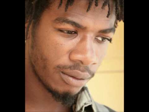 Gyptian ft Rock City - Hold Yuh (mix by Dj Lil'Doud)