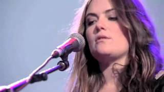 The Gorgeous Julia Stone - &quot;For You&quot; Live Performance (Syndey NSW)