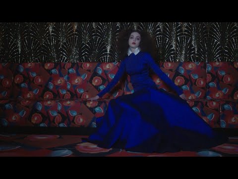 Alexis Mabille RTW Fall/Winter 2021 | Paris Fashion Week | VRAI Magazine