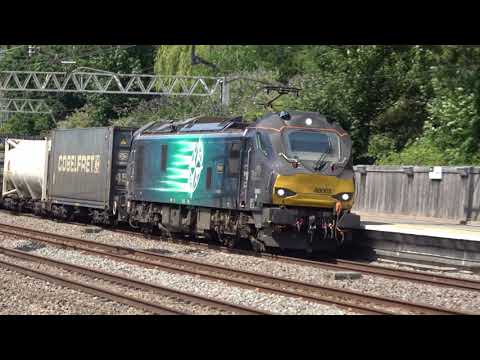 DRS Class 88's 88005 and 88004 at Tamworth 19.07.22.