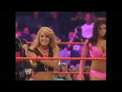 Torrie Wilson and Trish Stratus vs Candice Michelle and Mickie James WWE Raw (Mickie cosplay Trish)