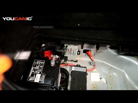 2014-2023 Jaguar F-Type – Luggage Compartment Fuse Box Replacement