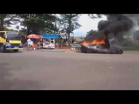 Lamborghini Raffi Ahmad terbakar di Sentul, Mobil Sport Mewah Raffi Ahmad Terbakar di Sentul Bogor