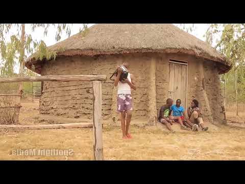 Mono Muli City (2018)Arnald Bilip feat Bata Rods