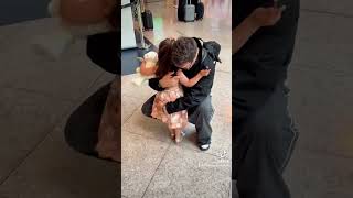 Hoy a venido la mujer de mi vida a buscarme al aeropuerto #antonioorozco #lagirademivida