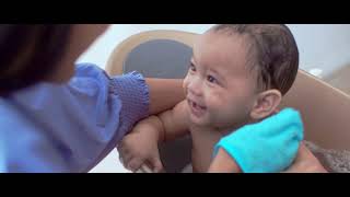 Download lagu Memberikan kenyamanan dengan penuh cinta - Lactacyd Baby #TerpercayaMelindungi mp3