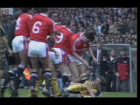 MANCHESTER UNITED V ARSENAL BRAWL - 1990 ENGLISH FIRST DIVISION FOOTBALL