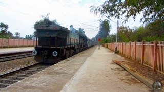 preview picture of video 'WDG 4 (UBL) #12104 enters Jnana Bharathi halt hauling Mysore → Yesvanthpur Special'