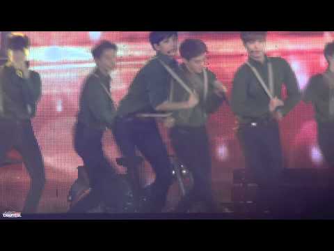 131224 sm week concert Christmas Day