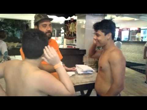 Torta na cara com Gustavo e Paulo Ricardo