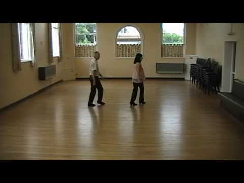 SMOKEY PLACES  ( line dance )