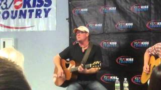 93.7 Kiss Country Performance: Tracy Lawrence plays "Stop, Drop & Roll"