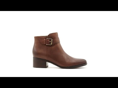 Naturalizer Dora Leather Ankle Bootie