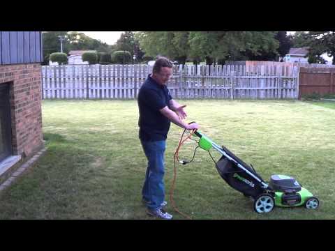How to Use an Electric Lawn Mower - Electric Corded Lawn Mower