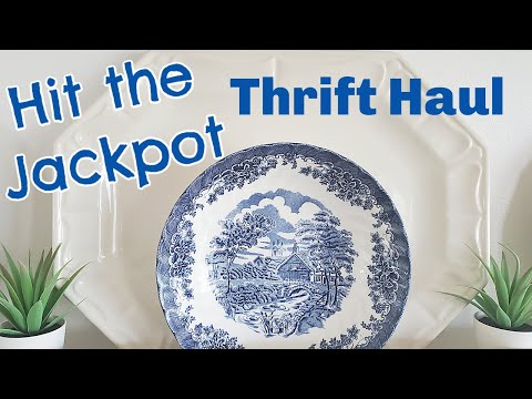 Hit the Jackpot Thrift Haul |  Thrift Store Thursday #142 | Thrifted Vintage Home Decor