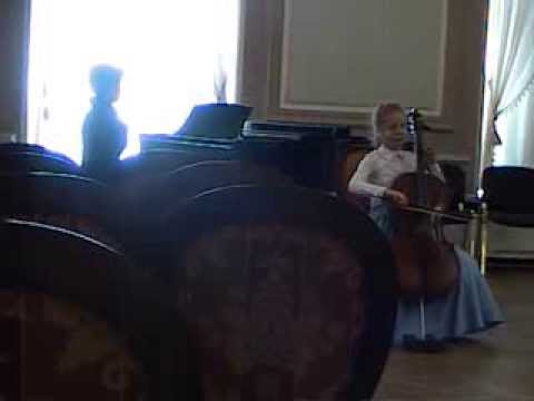 J.S. Bach cello Suite1 Menuet, Elizaveta Lessoun