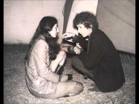Long Bed From Kenya - Joan Baez