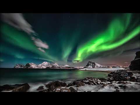 Christopher Von Deylen (Schiller) & Harald Blüchel //   Étoile Polaire