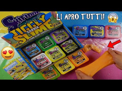Eliminazione di rughe su un occhio Crema durante un secolo nutriente su sollevamento da effetto di risposte di mirra