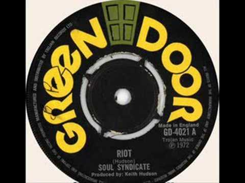 Soul Syndicate (featuring Johnny 