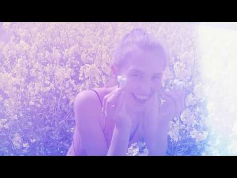 JVC HA-ET50BT & EC30BT - Productvideo