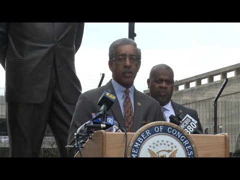 NJ Newark’s Ronald L. Rice Sports Complex