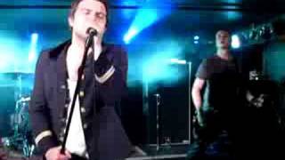 Small Mercies Favourite Addiction LIVE 08