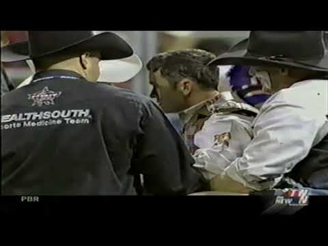 Cory McFadden vs Little Yellow Jacket - 02 PBR Billings (95.5 pts)