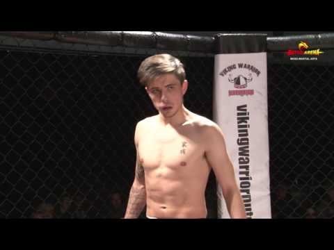 4  Callum Pace vs Lee Millhouse 19th November 2016 - Edgbaston Stadium, Birmingham UK