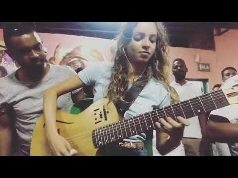Vai lá vai lá- Fundo de Quintal (Violão 7 Cordas)- Fernanda Vasconcelos