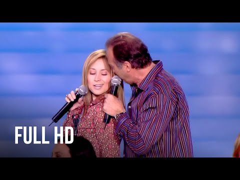 Les Enfoirés 2005 - Medley "Teuf" (Lara Fabian, Yves Lecoq, Liane Foly, Natasha St-Pier et d'autres)