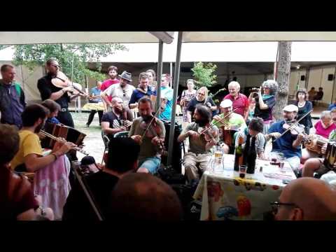 Vialfrè 2017! bourrée 3 temps du sud ouest ou auvergnate