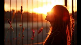 Download lagu LaRoxx Project - Sunshine Love [Cole Remix] mp3