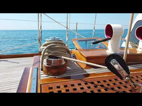 STAR SAPPHIRE shining on a Mediterranean day sail