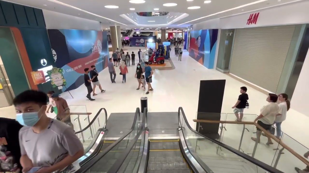 GRAND OPENING THE PARK MALL SEMARANG ( Part 1 )